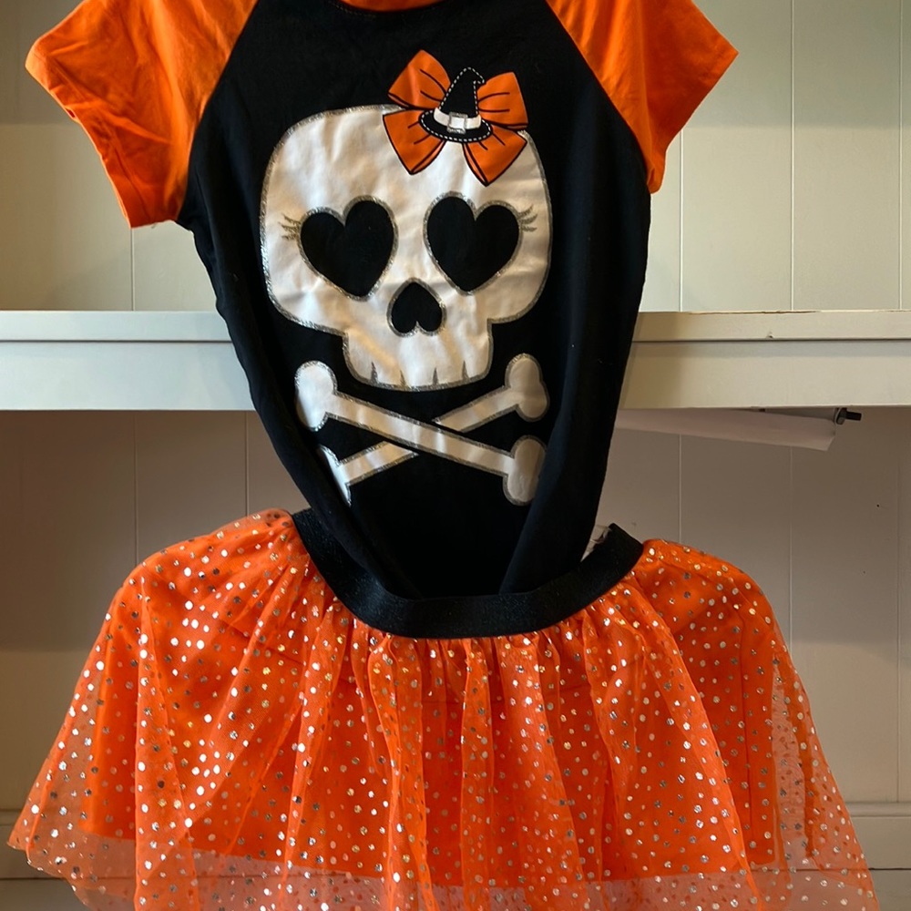 *NWOT Girl’s 7/8 Celebrate Halloween! Costume Tee Worn 1x Tulle Skirt Worn 1X